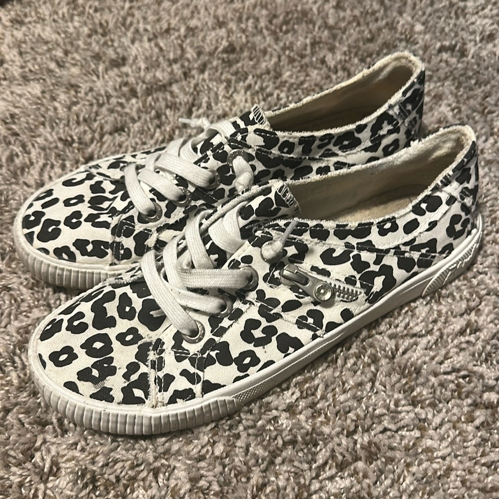 Blowfish Animal Print Slide On
